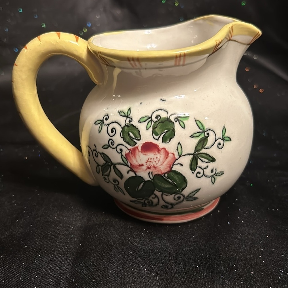 50’s Vintage Pitcher - Picture 3 of 10